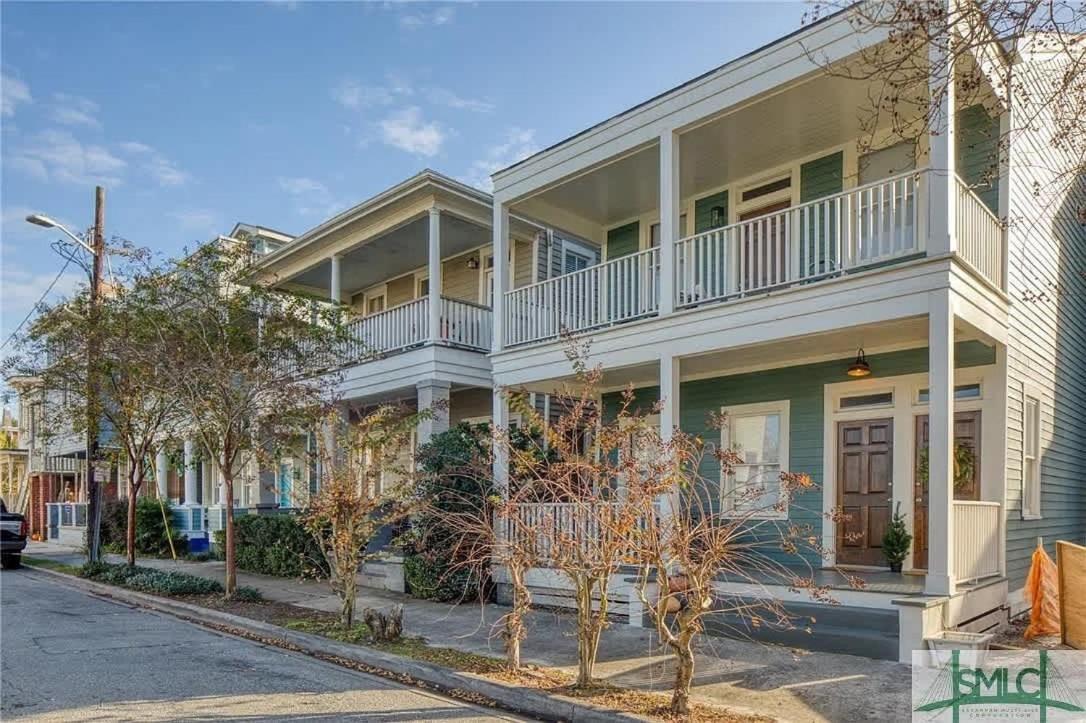 Elegant Duplex Steps To Forsyth! *